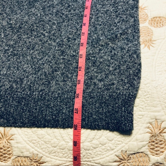 Hollister V-Neck Sweater Gray - Picture 4 of 5